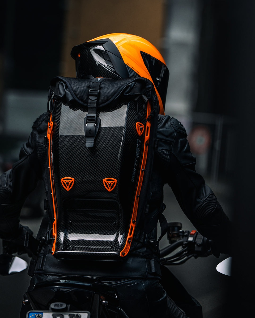 Boblbee GTX 25L Demon Carbon Fiber Hardshell Protective Backpack – Boblbee Sweden
